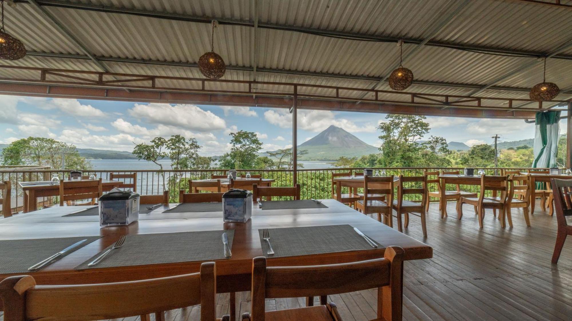 Villas Paradise Arenal Volcano Lake View El Castillo Bagian luar foto